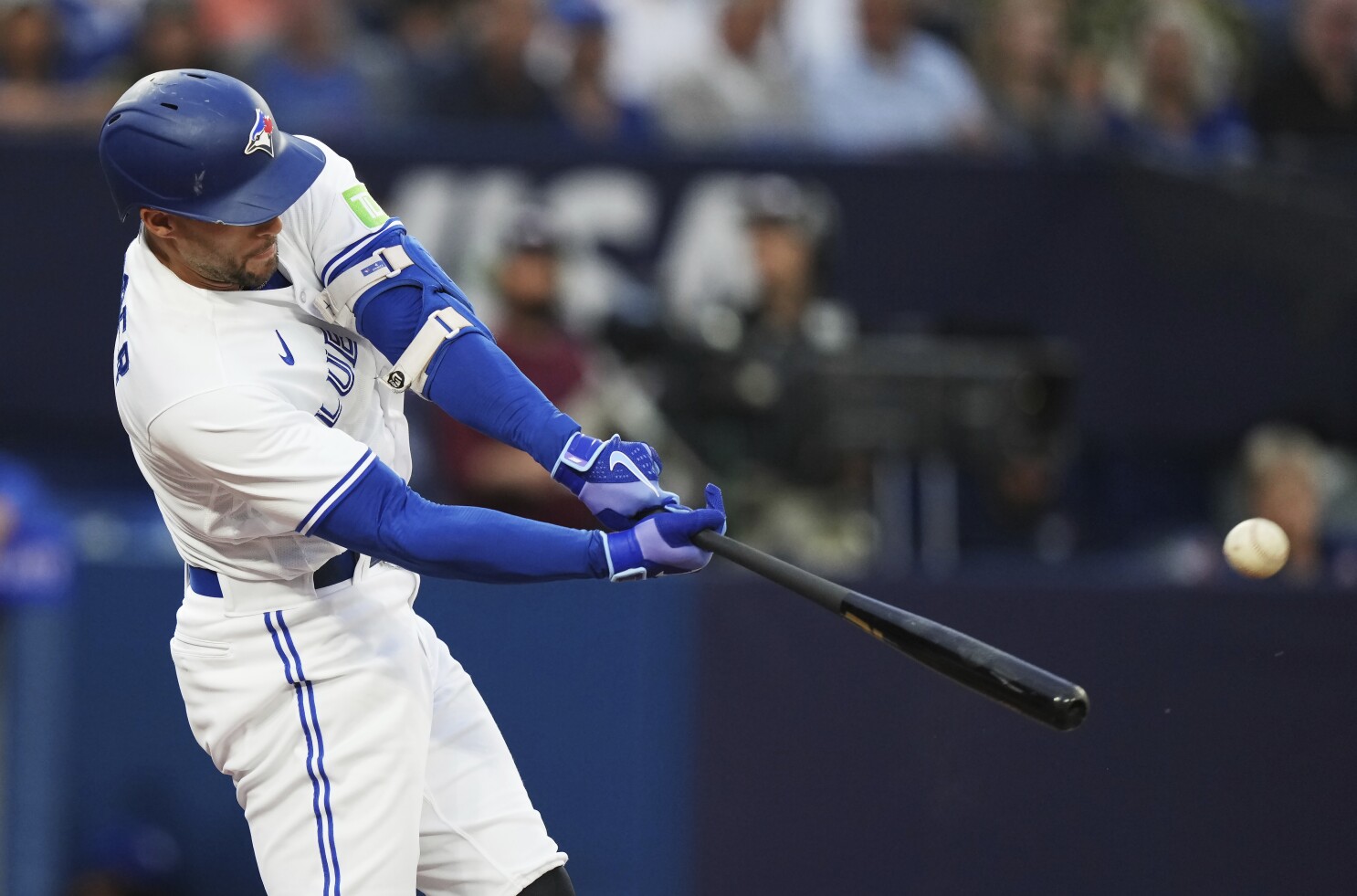 Listen to blue best sale jays game online free